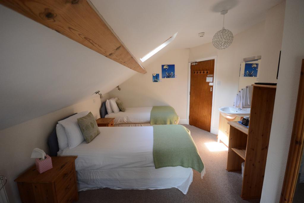 Bryn Llewelyn Bed & Breakfast Betws-y-Coed Bagian luar foto